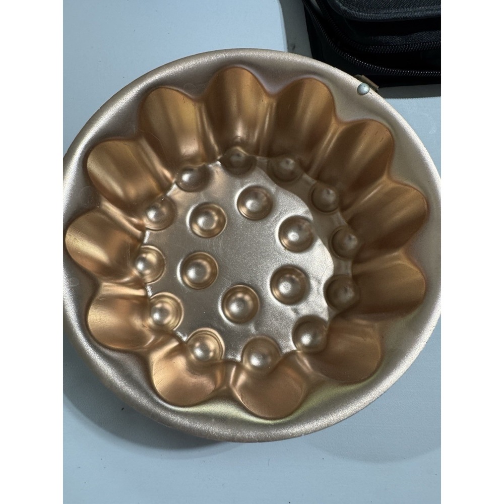 ⁠Vintage Mirro Copper Aluminum Jello Mold 747AM Round Bubble Design 4 Cup USA⁠